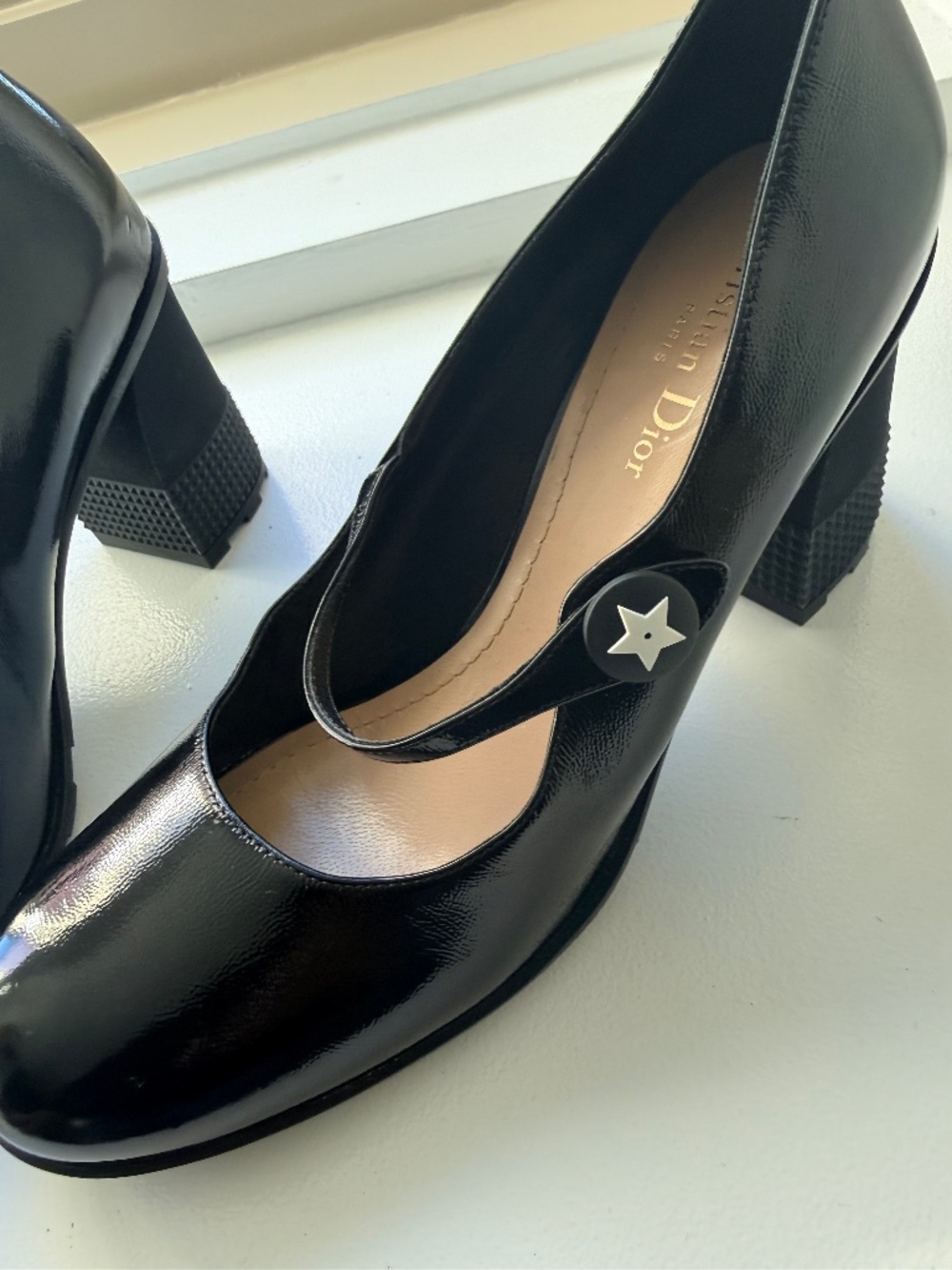 Dior Mary Jane Pumps (worn once)
